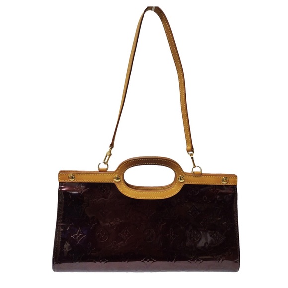 Louis Vuitton Roxbury Shoulder Bag. - Picture 1 of 8